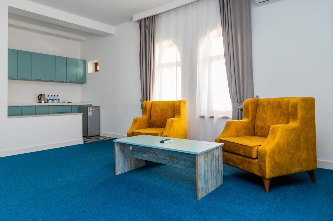 Maricel Astara Resort Hotel Buitenkant foto