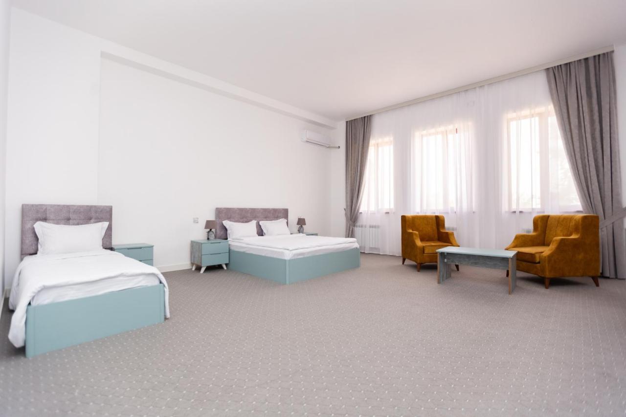Maricel Astara Resort Hotel Buitenkant foto