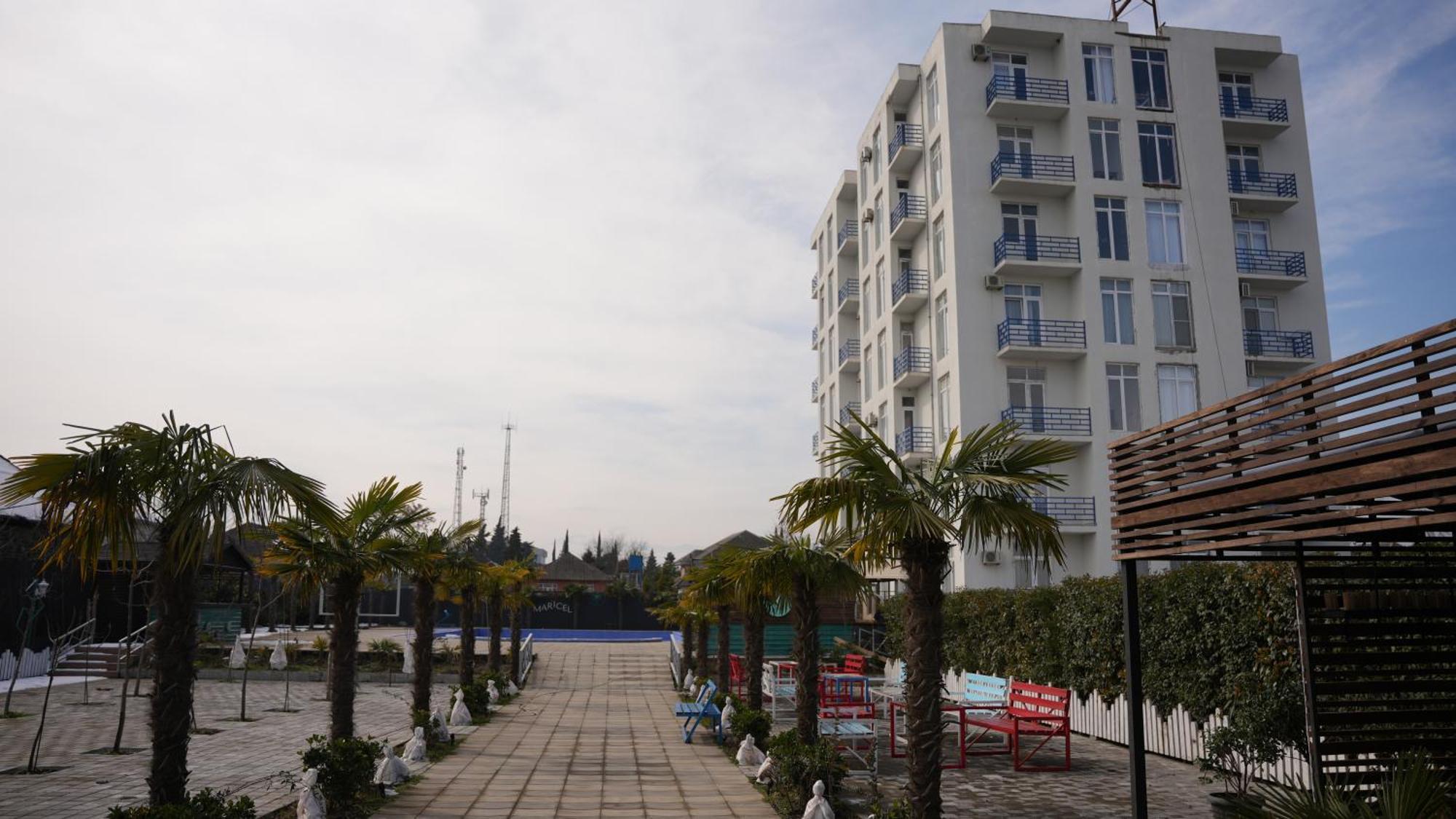 Maricel Astara Resort Hotel Buitenkant foto